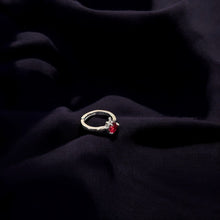 Adjustable Crown Embrace Ring