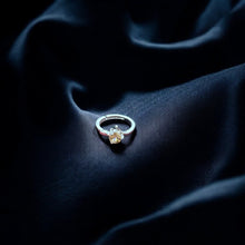 Adjustable Crown Embrace Ring