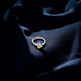 Adjustable Crown Embrace Ring