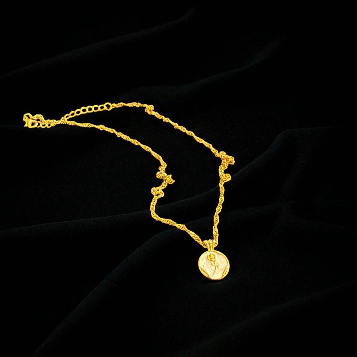 Minimalist Personal Charm